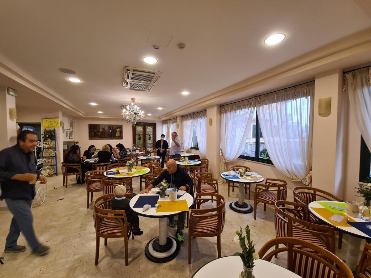 Hotel Sabra Senigallia Zewnętrze zdjęcie