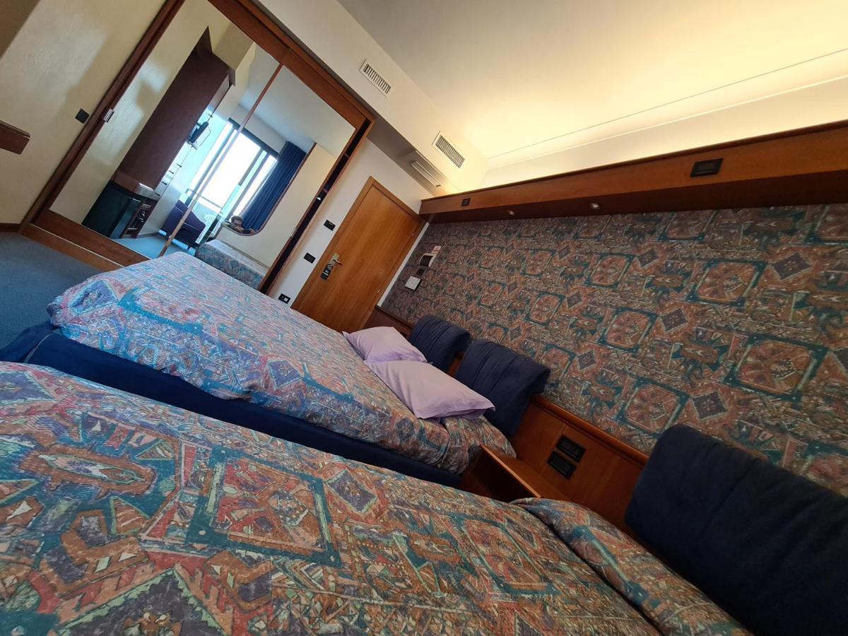 Hotel Sabra Senigallia Zewnętrze zdjęcie